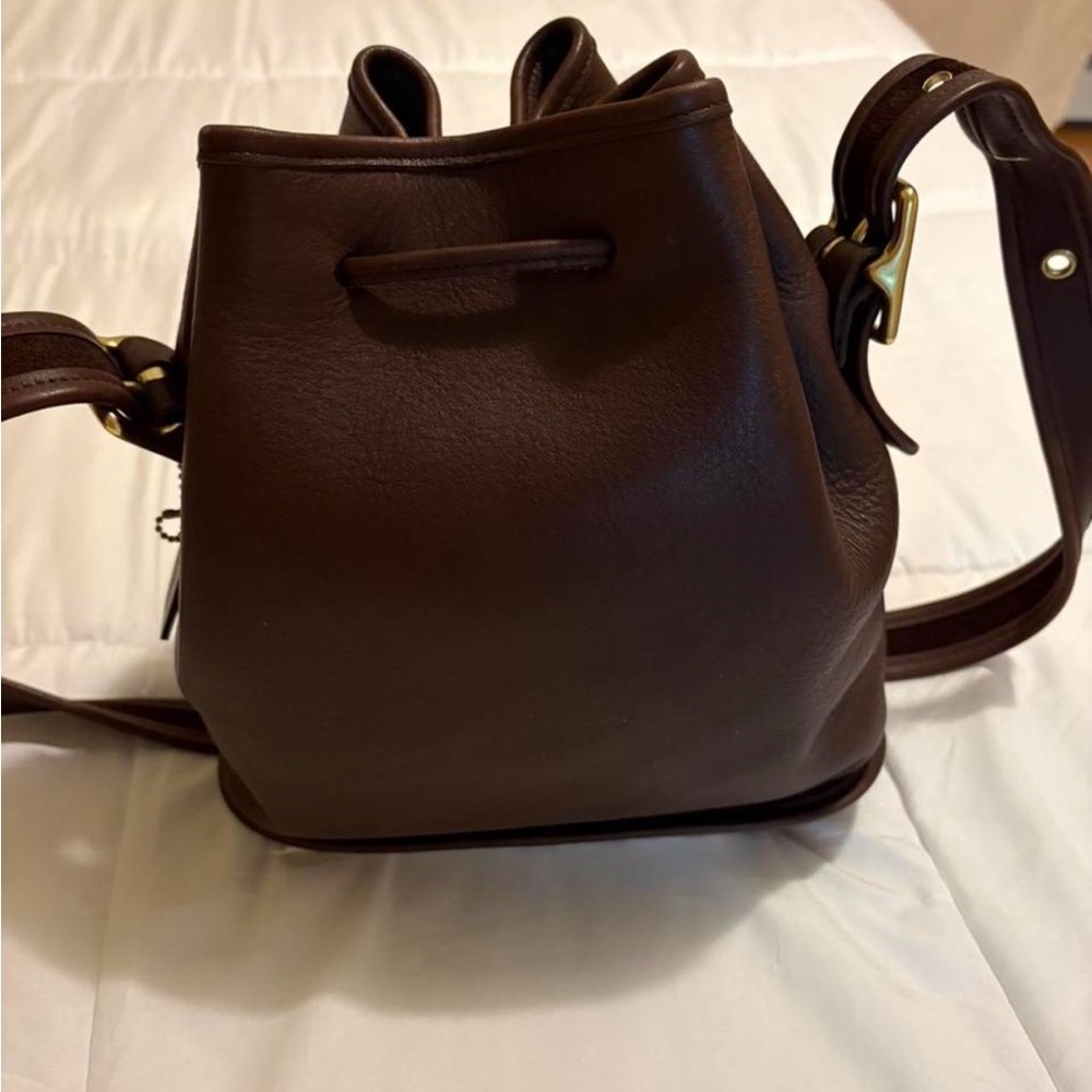 Vintage Coach Legacy Bucket Bag 9952 Mahogany Leather Drawstring Purse - Picture 2 of 8